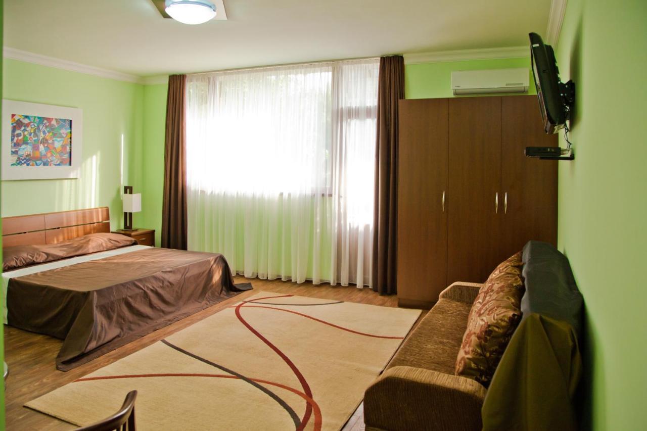 Hin Yerevantsi Hotel Pokoj fotografie
